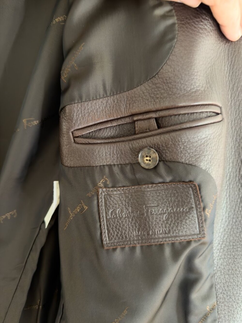 Size 40L Men's Pristine Vintage Ferragamo Men's Chocolate Brown Leather Blazer. - Picture 6 of 7